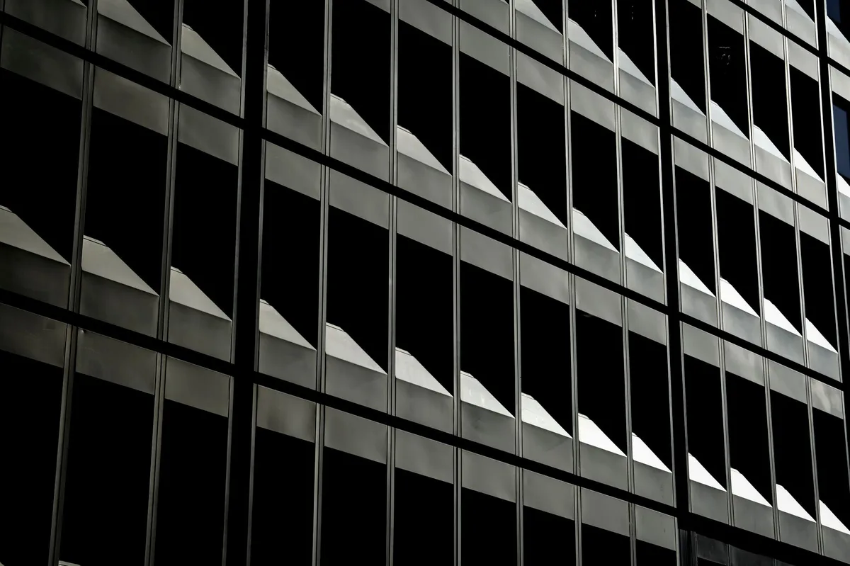 Bank building facade representing Federal Reserve monetary policy